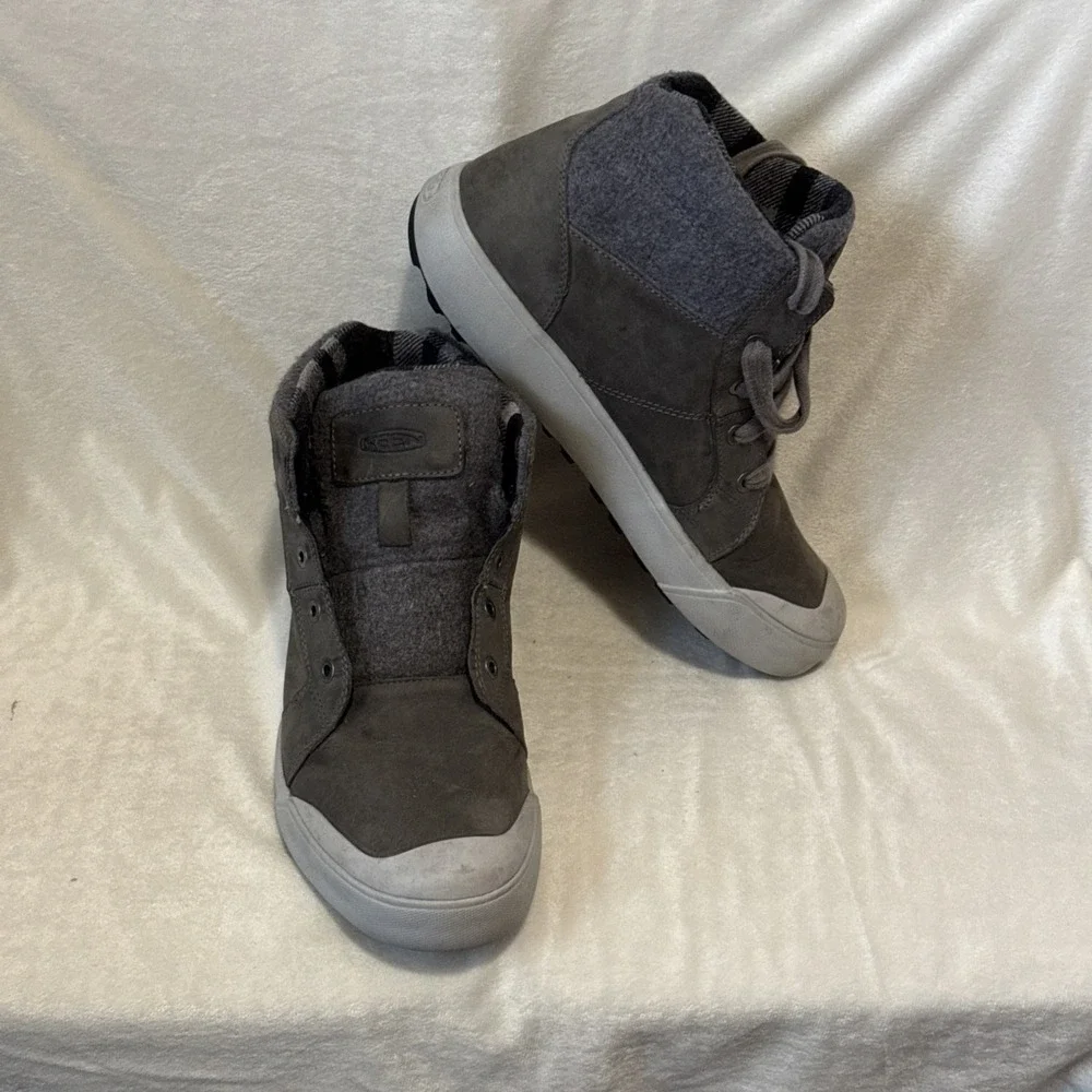 Keen brand Elena Mid boots Grey Leather Plaid Textile Rubber Toe Cap Sz9
